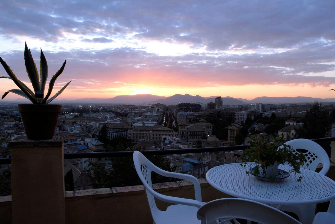 グラナダCarmen En El Albaicin Con Jardin Y Vistasアパートメント エクステリア 写真